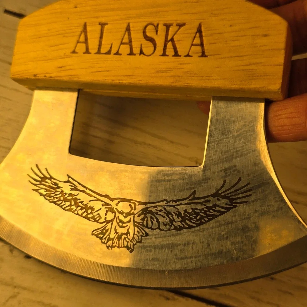 Alaska Ulu Knife and Striped Wood Cutting Board Set Eagle‎ Etched Blade Souvenir